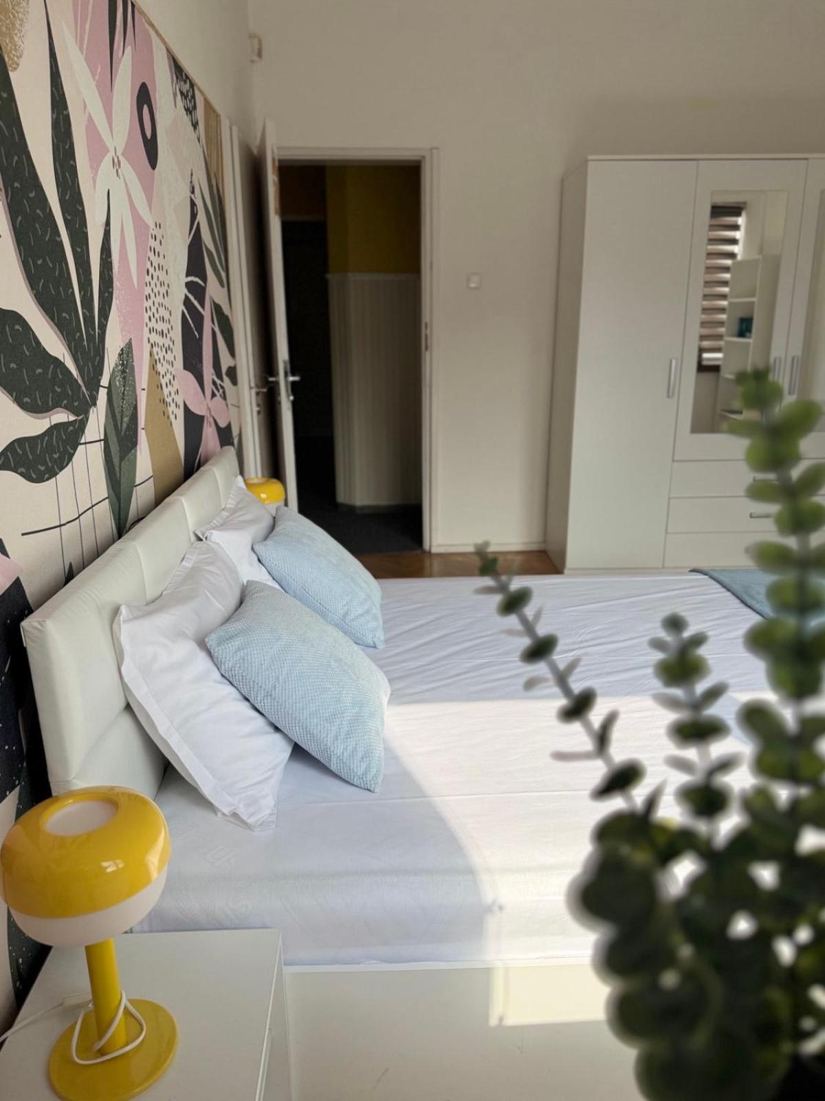 1bdr Flat In Center Of Vitoshka Blvd * סופיה