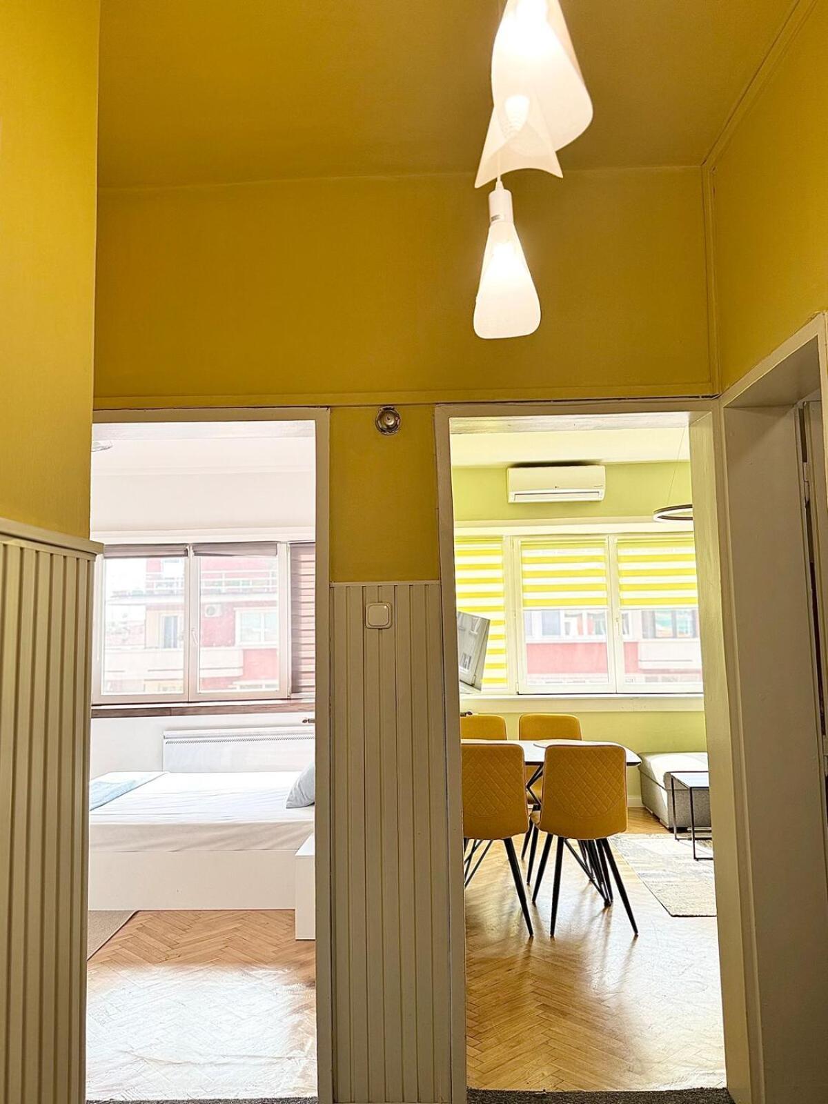 דירה 1bdr Flat In Center Of Vitoshka Blvd סופיה